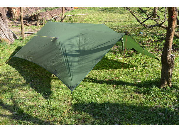 TTTM FULLMOON TARP Regnbeskyttelse Grønn 310x295 cm 