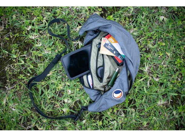 TTTM Sling Bag Basic Skulderveske 